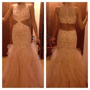 Blush pink prom dress. #specialevent #prom #masquerade #promdress #prom2025